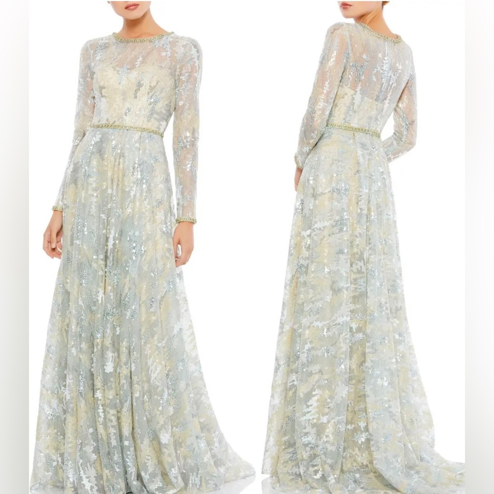 MAC DUGGAL Long Sleeve Sequin Gown